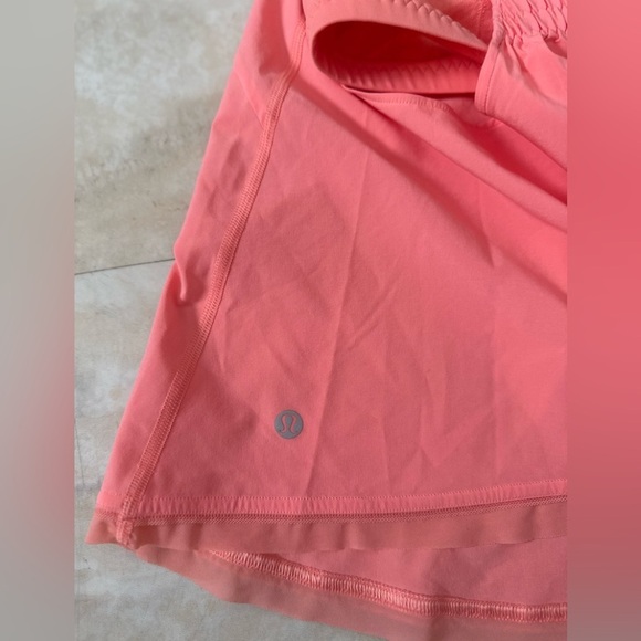 LULULEMON Coral Free Spirit Tank With Built In Bra (US 4) - Picture 5 of 10